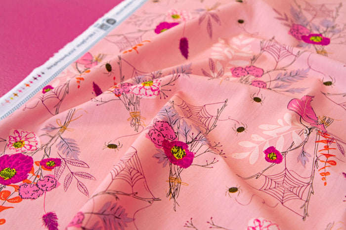 Cast a Spell en Candy pour Art Gallery Fabric