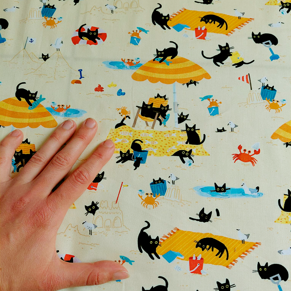 Cat On The Beach de Leezaworks pour Dear Stella