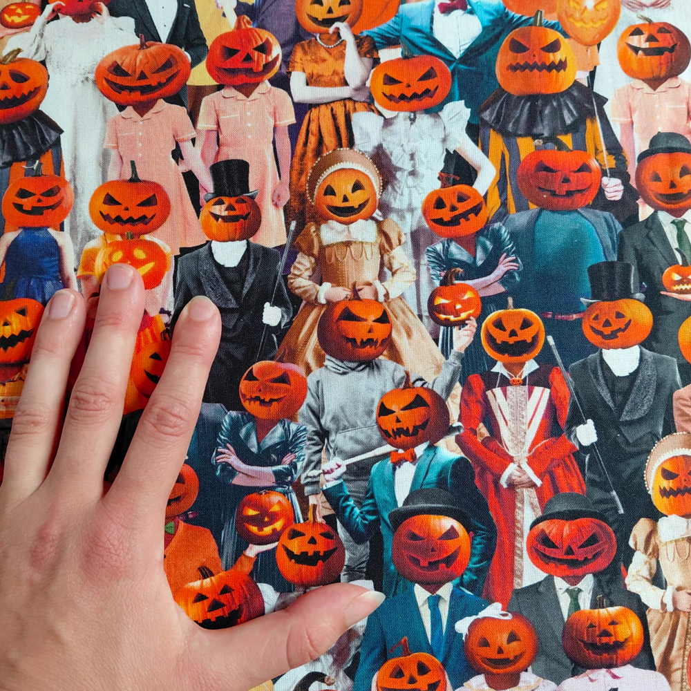 Jack O'Lantern Costume de Timeless Treasures