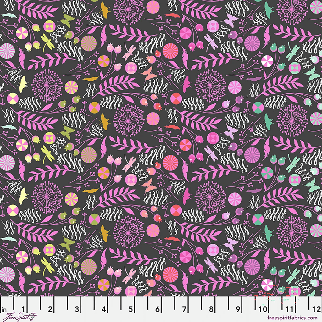 Dandelion en Licorice de Tula Pink pour Free Spirit