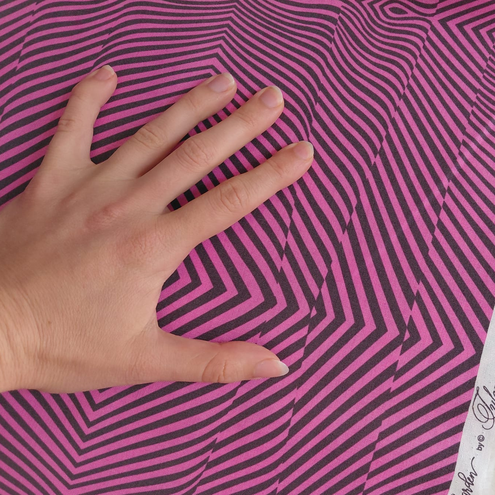 Lazy Stripes en Dusk de Tula Pink pour Free Spirit