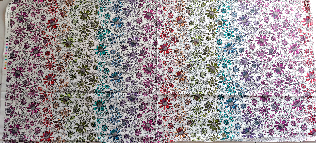 Wild Vine en Mist de Tula Pink pour Free Spirit