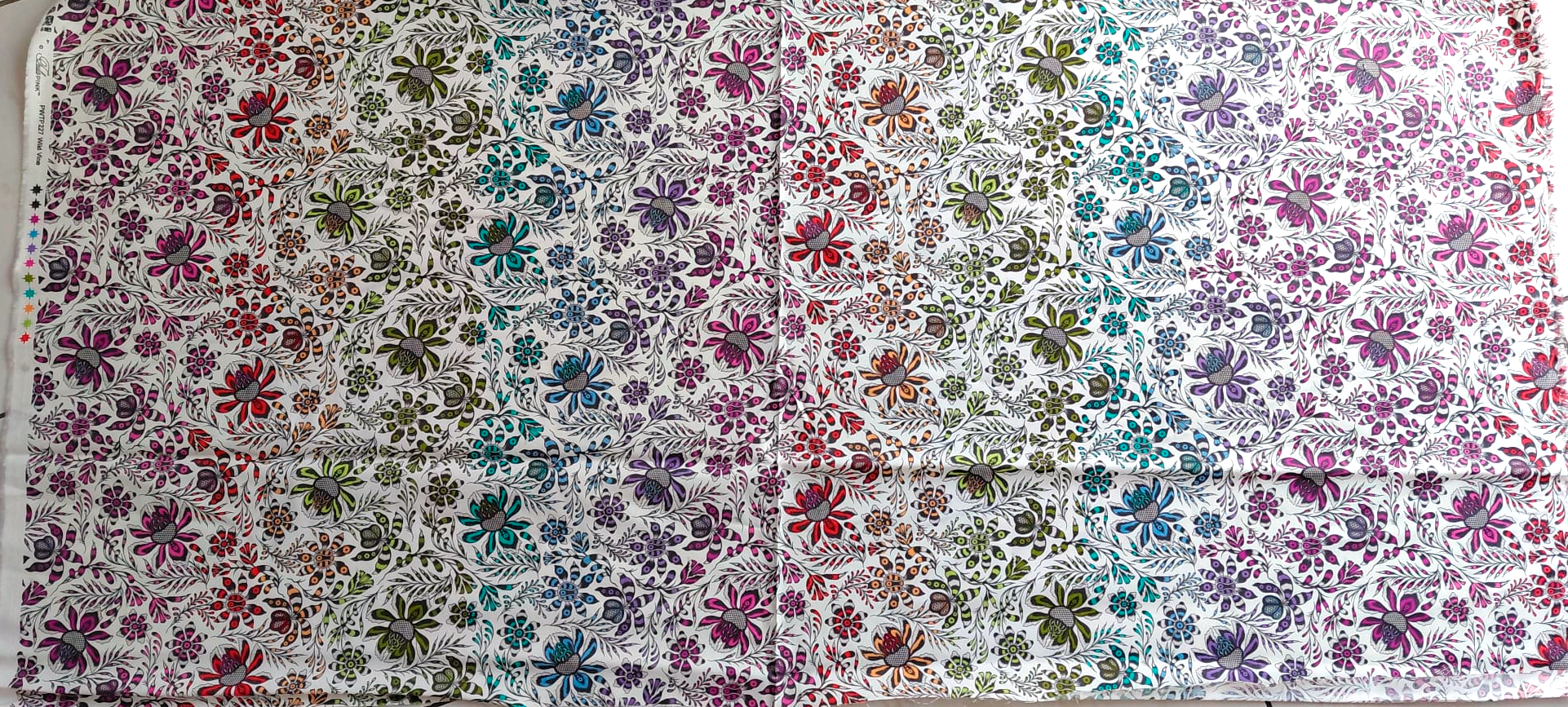 Wild Vine en Mist de Tula Pink pour Free Spirit